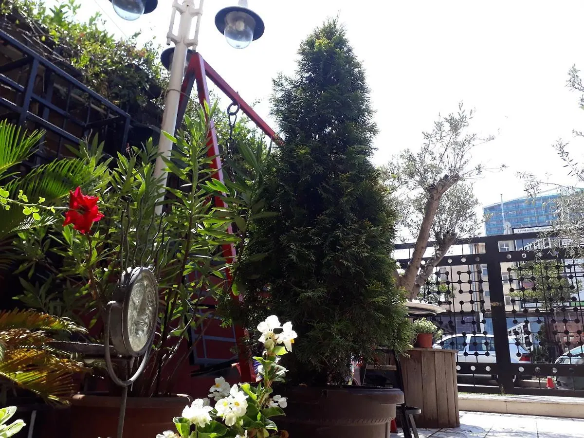 Andre Hostel Tirana 0*,  Albanien